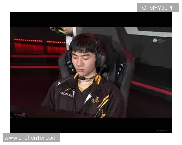 电竞比分CSGO纪实记录RNG逆袭之旅的荣耀与挑战 电竞比分CSGO纪实记录RNG逆袭之旅的荣耀与挑战